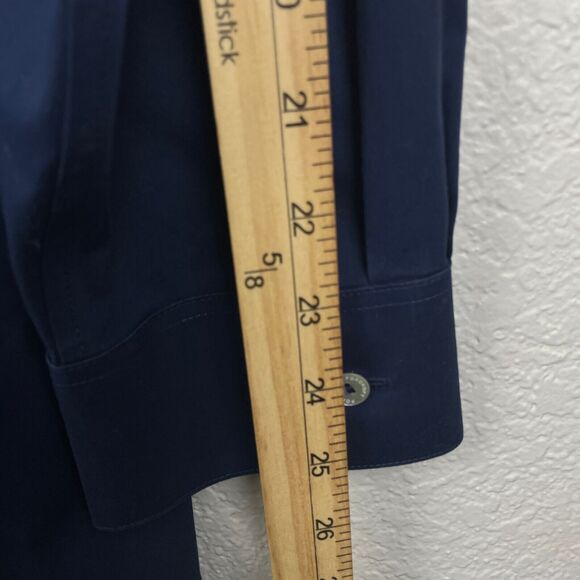 Foxcroft Tunic Top Shirt Blouse Size 24W Blue Non Iron Stretch Pockets Button Up - Picture 9 of 9